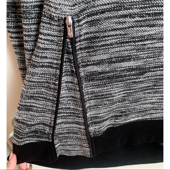 2(X)IST | Lounge Wear Sweatshirt Size Large - Picture 3 of 5